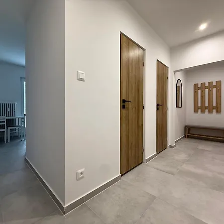 Ml Rent - Bernolák Zsolna